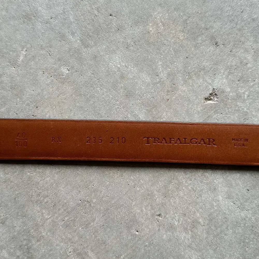 Trafalgar Men's Brown Croc-Embossed Leather Belt, Size 40”